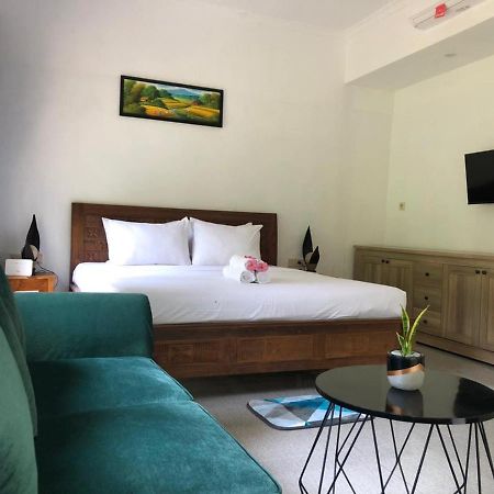 Appartement Bale Kebon Rangsot à Pemenang Extérieur photo