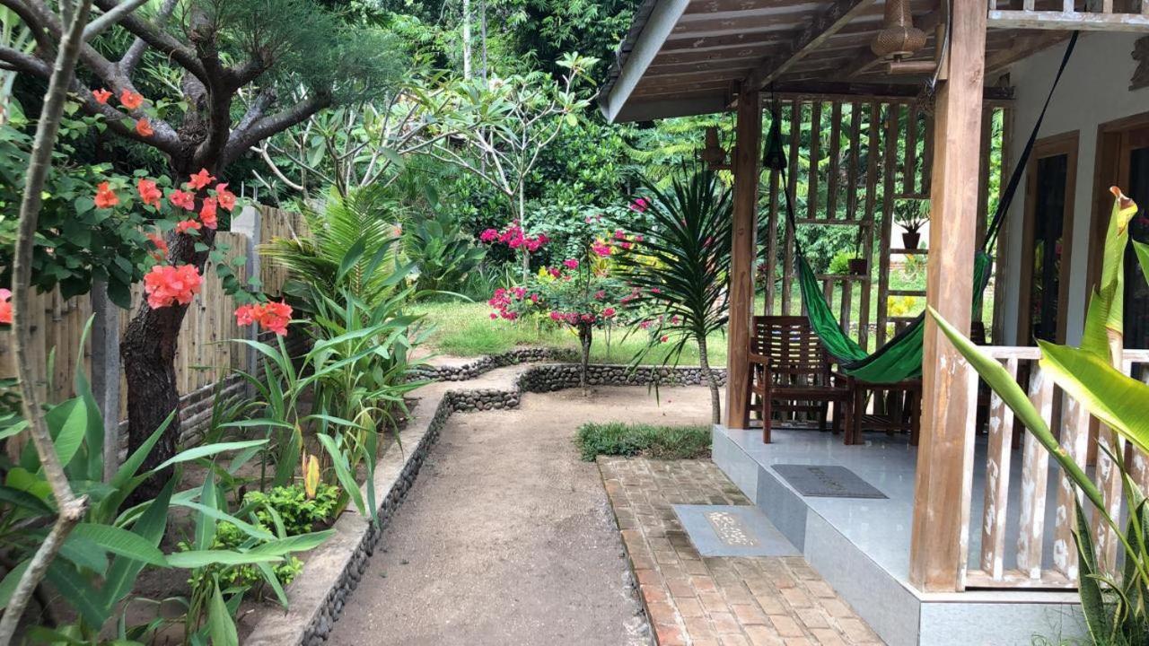 Appartement Bale Kebon Rangsot à Pemenang Extérieur photo