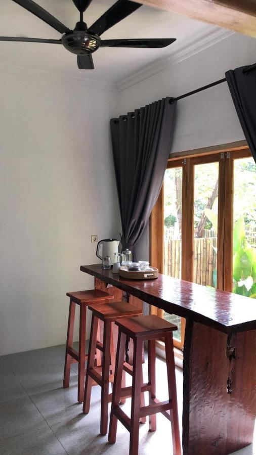 Appartement Bale Kebon Rangsot à Pemenang Extérieur photo